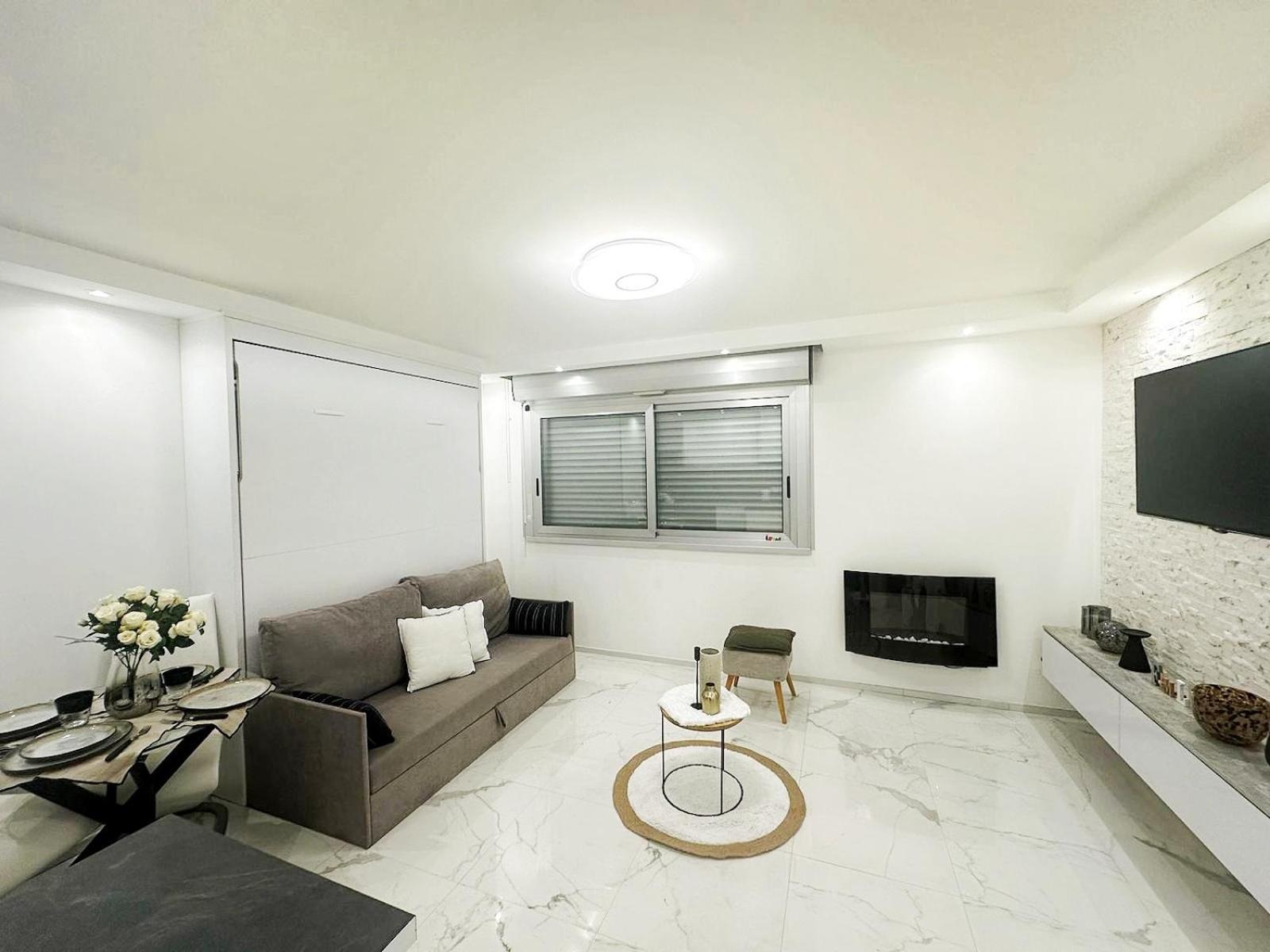 Apartment 36mt2 A 5 Min A Pied Boulevard De Belgique Mc